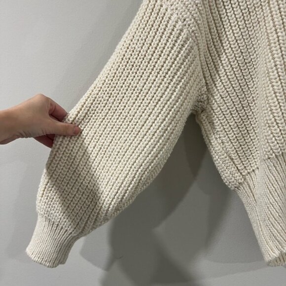 H&M Cream Knit Sweater - Picture 5 of 5